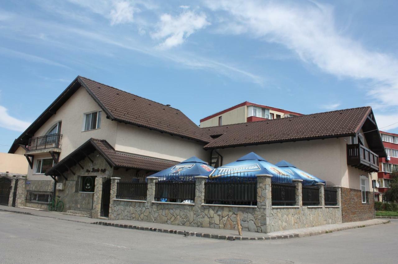 Casa Ianis Hotel Braşov Buitenkant foto