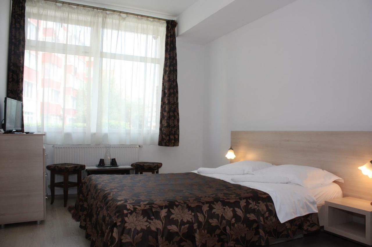 Casa Ianis Hotel Braşov Buitenkant foto