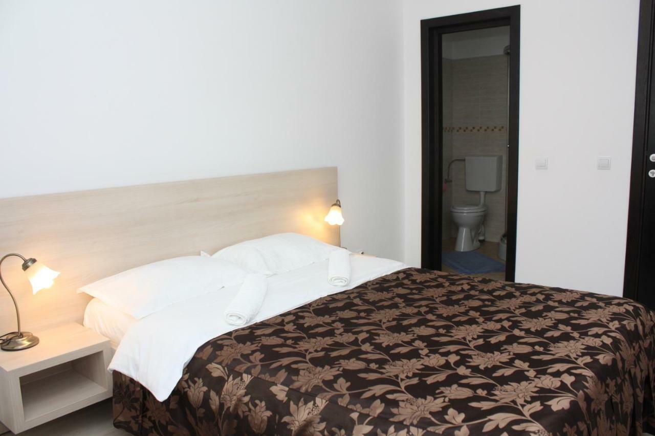 Casa Ianis Hotel Braşov Buitenkant foto